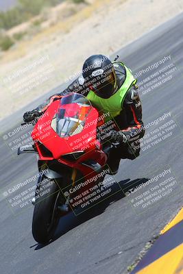 media/May-11-2024-SoCal Trackdays (Sat) [[cc414cfff5]]/8-Turn 6 Inside (11am)/